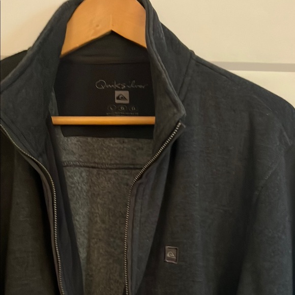Quiksilver Black Zip Up Sweater with Stand-Up Collar - Picture 1 of 5